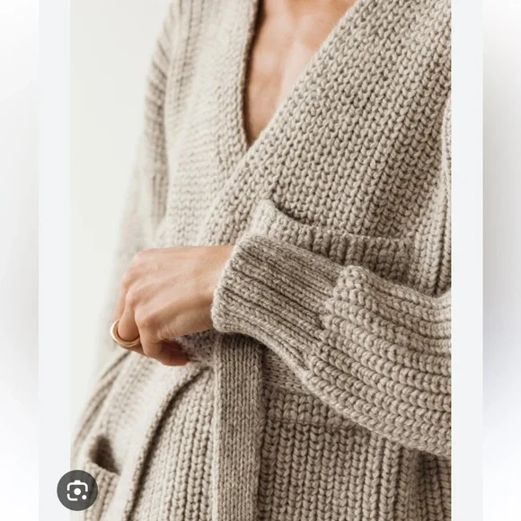 First Rite Jude Cardigan in Undyed Fog Size Small - Picture 8 of 14